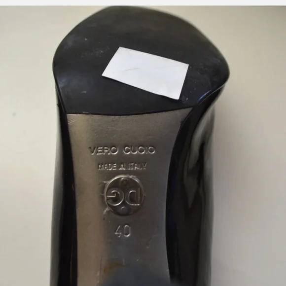 DOLCE & GABANNA  Black Patent Square Toe Block Heels Pumps  9.5 US 40 EU - Picture 10 of 11